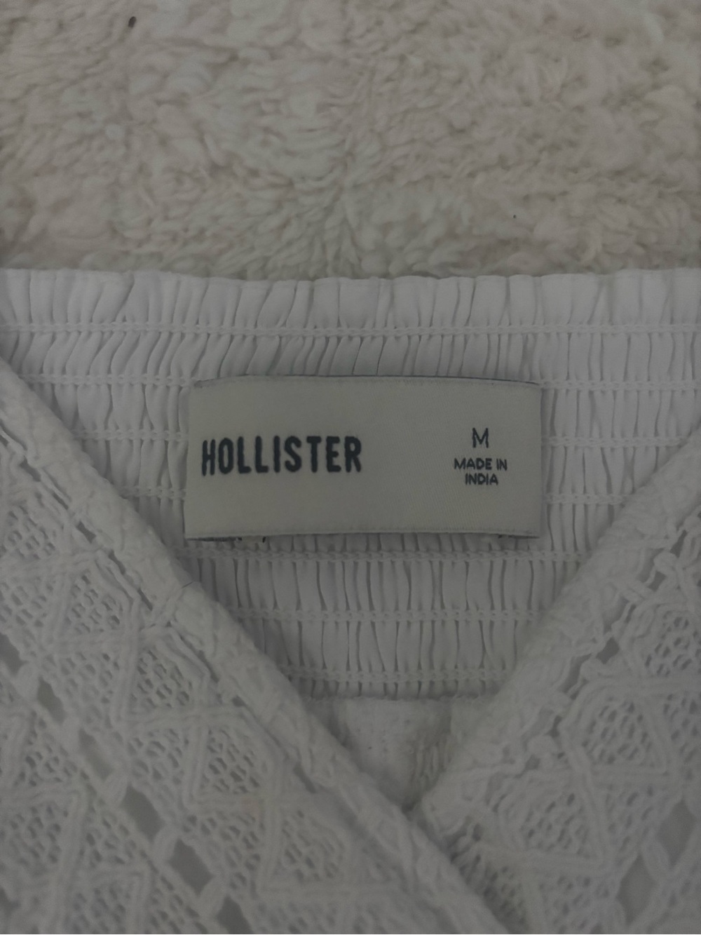 Hollister White Crochet V-Neck Camisole - Picture 3 of 3